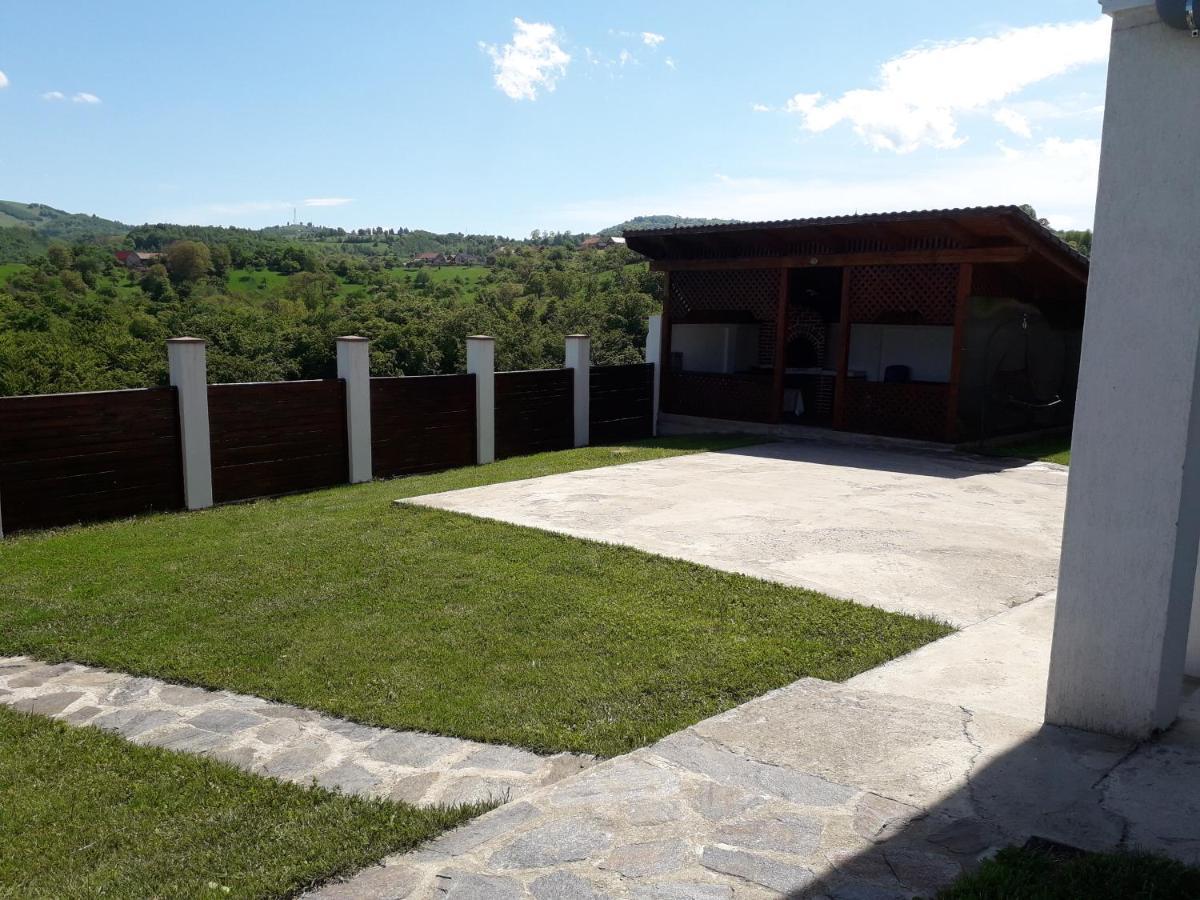 Vila Aloman Себеш Экстерьер фото
